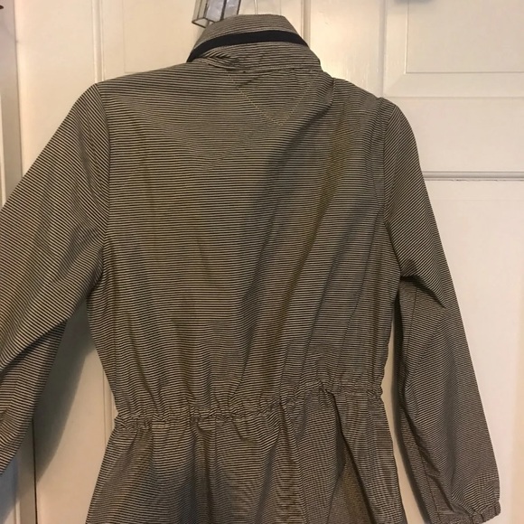 Tommy Hilfiger windbreaker jacket - Picture 4 of 5